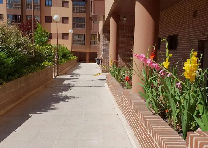 Apartment Madrid Barajas